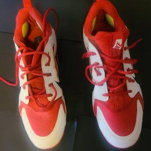 Nike Max Air Hurarcha Cleats